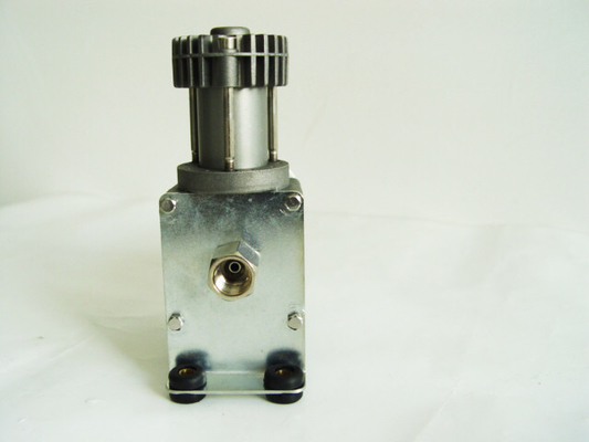 YURUI 6273R Srebrny 120psi 12V sprężarka powietrza do poduszek powietrznych, zbiornik o pojemności 0,5 galona