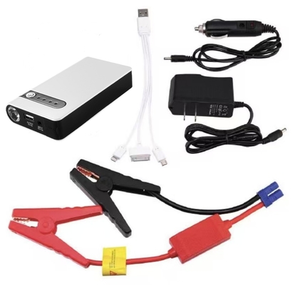 Kompaktowy 12V starter z latarką LED i akumulatorem o pojemności 11000 mAh
